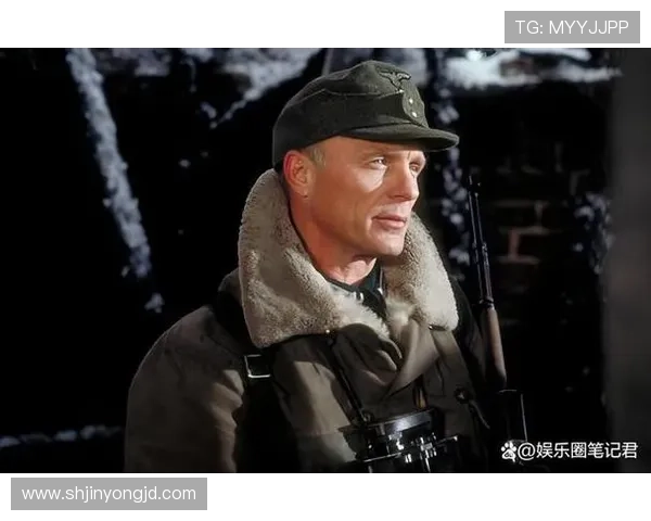 《兵临城下》美版：硝烟弥漫的战场，智慧与勇气的史诗对决